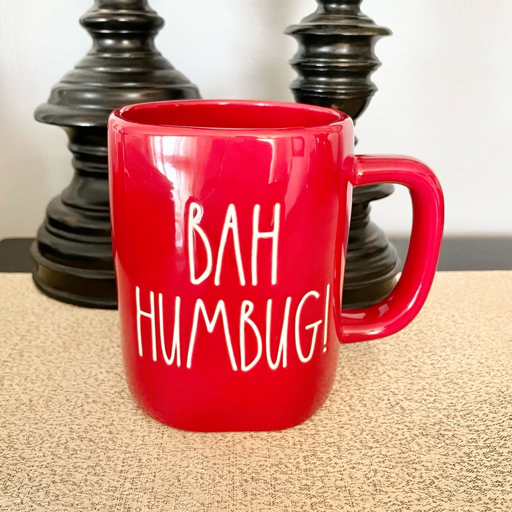 🆕Rae Dunn BAH HUMBUG! Ceramic Mug